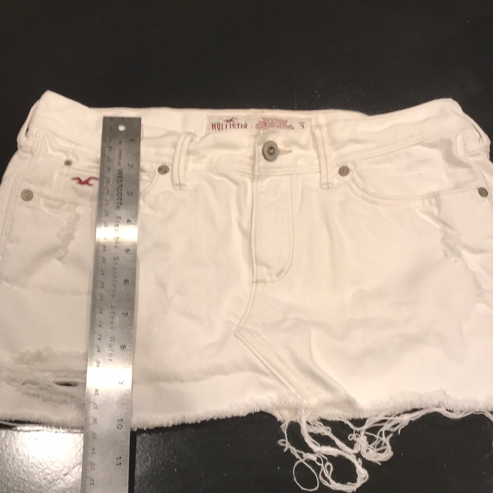 Hollister Skirt Size 3 Good Condition - Picture 4 of 4